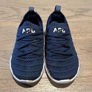APL Athletic Propulsion Labs Kid's TechLoom Wave in 10